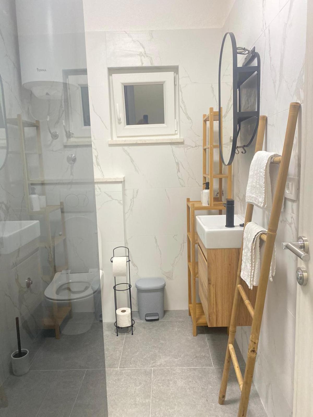 Apartment Koko 罗戈兹尼察 外观 照片